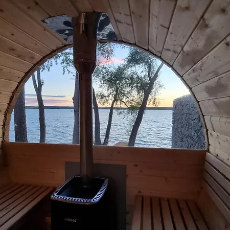 #nadjeziorem - Wypoczynkowe - Village de vacances Jeziorowskie